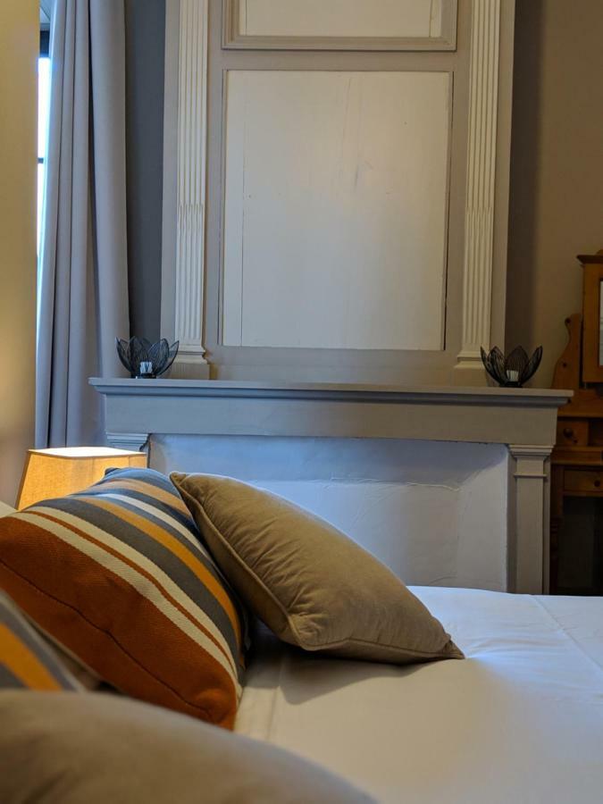 Loge Montaigne Bed & Breakfast L'Hopital-sous-Rochefort Exterior photo