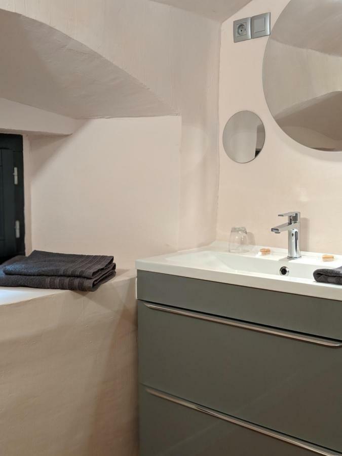 Loge Montaigne Bed & Breakfast L'Hopital-sous-Rochefort Exterior photo